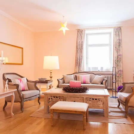 Villa Adolphine-2